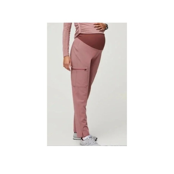 NWT Figs Yola Maternity Mineral Mauve Scrub Pants Women Petite Medium - Picture 1 of 7